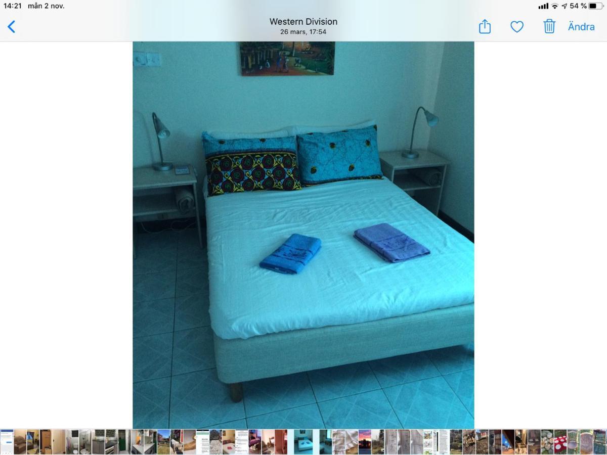 Anns Guesthouse Bakaugambia Экстерьер фото